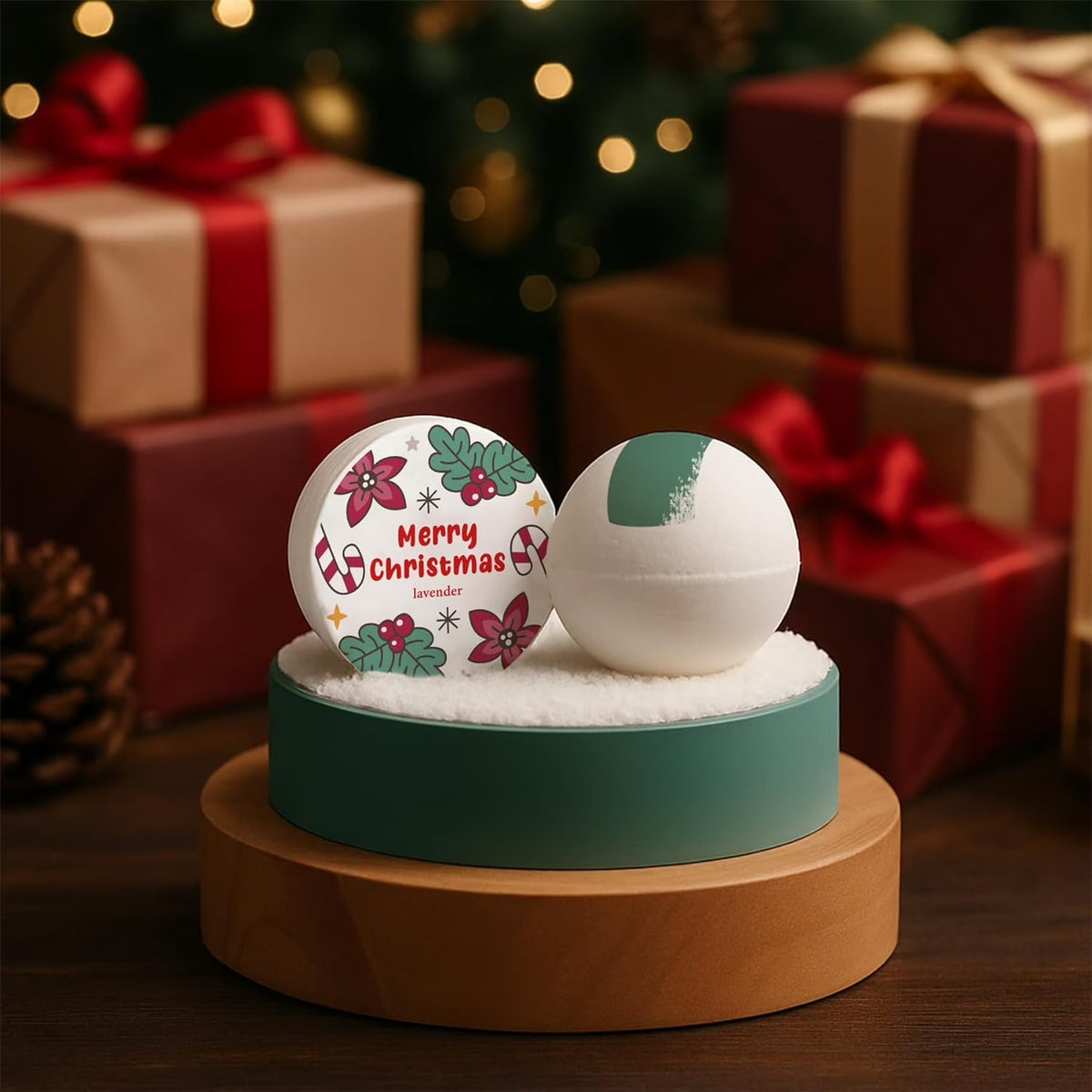 Evergreen Christmas Cozy Gift Box