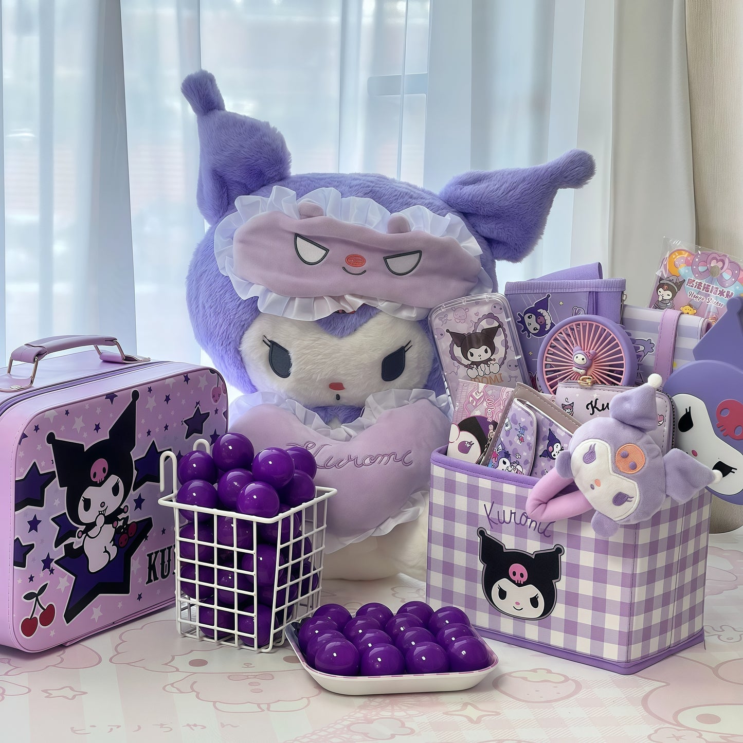 A-[MYSTERY SCOOP] Sanrio Ku.romi Hello Ki.tty Cinna Pocha Melo.dy Cuties Mystery Scoops
