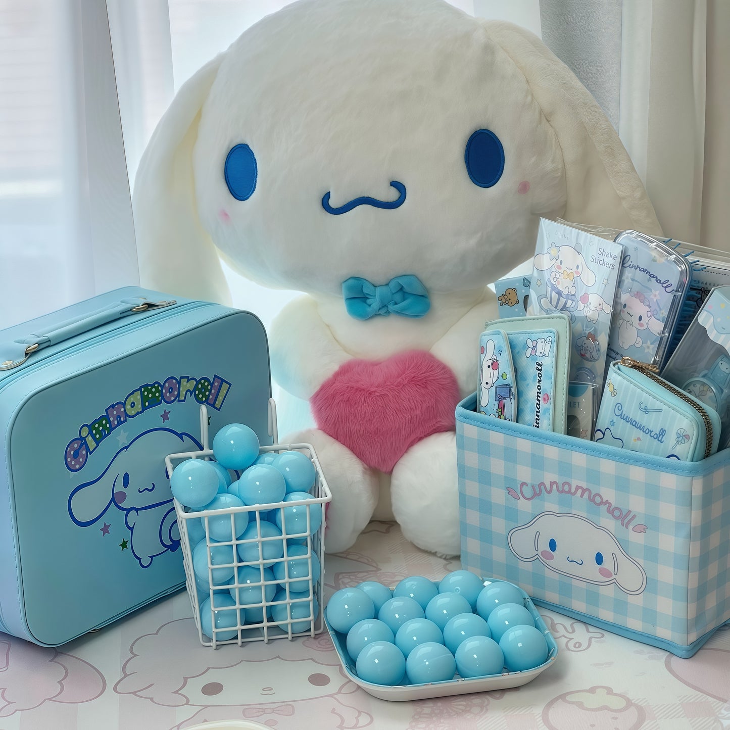 A-[MYSTERY SCOOP] Sanrio Ku.romi Hello Ki.tty Cinna Pocha Melo.dy Cuties Mystery Scoops