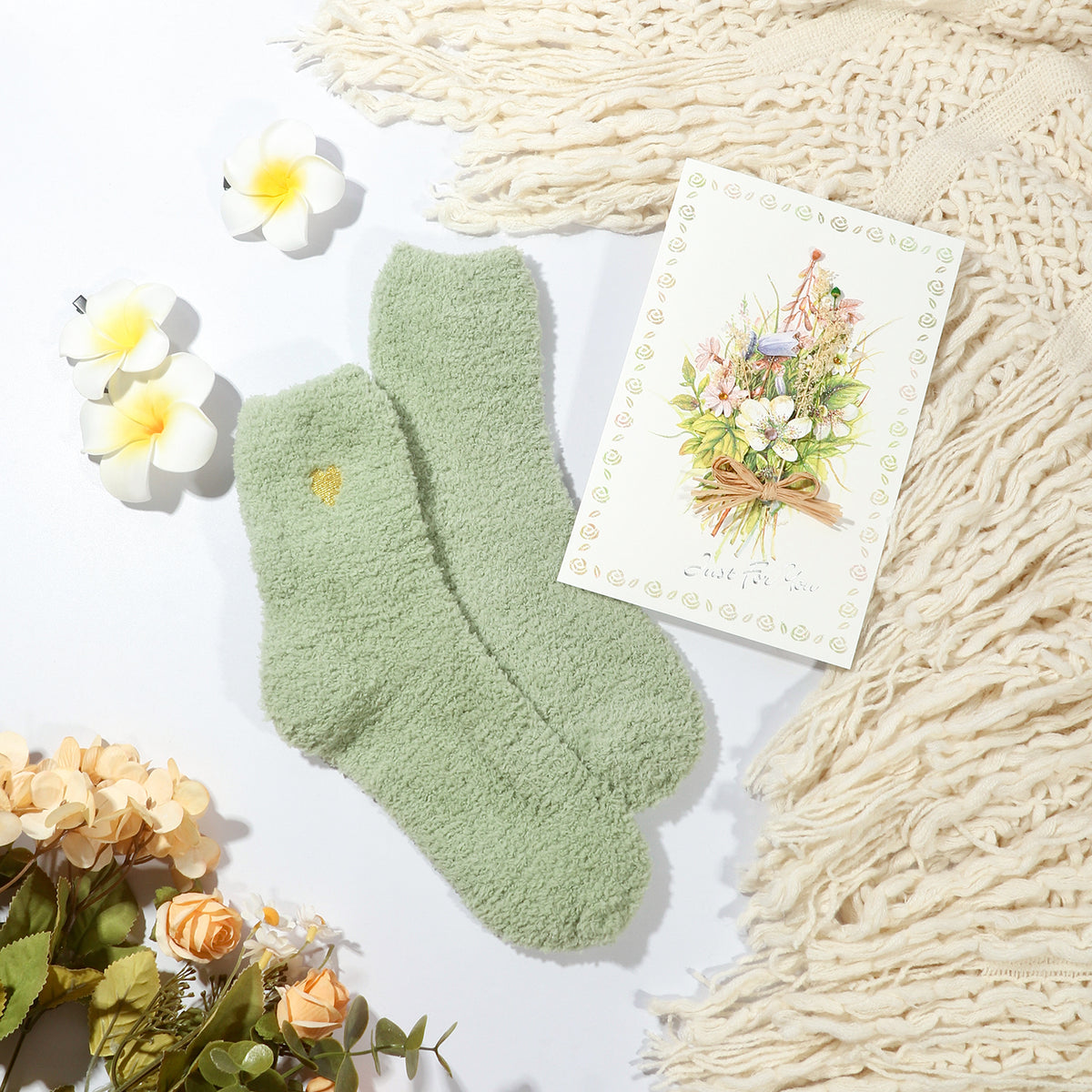 Sage Green & Chamomile Self Care Gift Box for Women – Cozy Blanket Gift Set